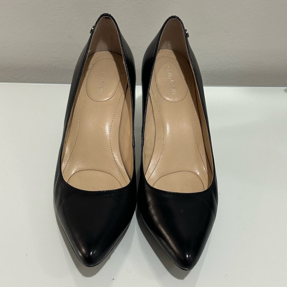 Calvin Klein Ashley Black Patent Leather Heels 6M